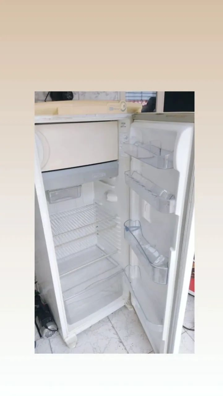 Geladeira 800 reais - Foto 2