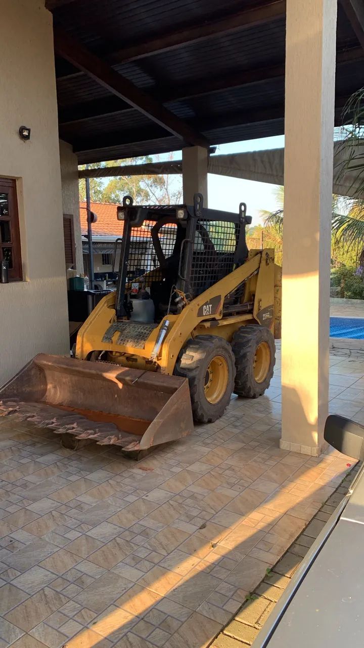 Mini carregadeira  - Foto 2