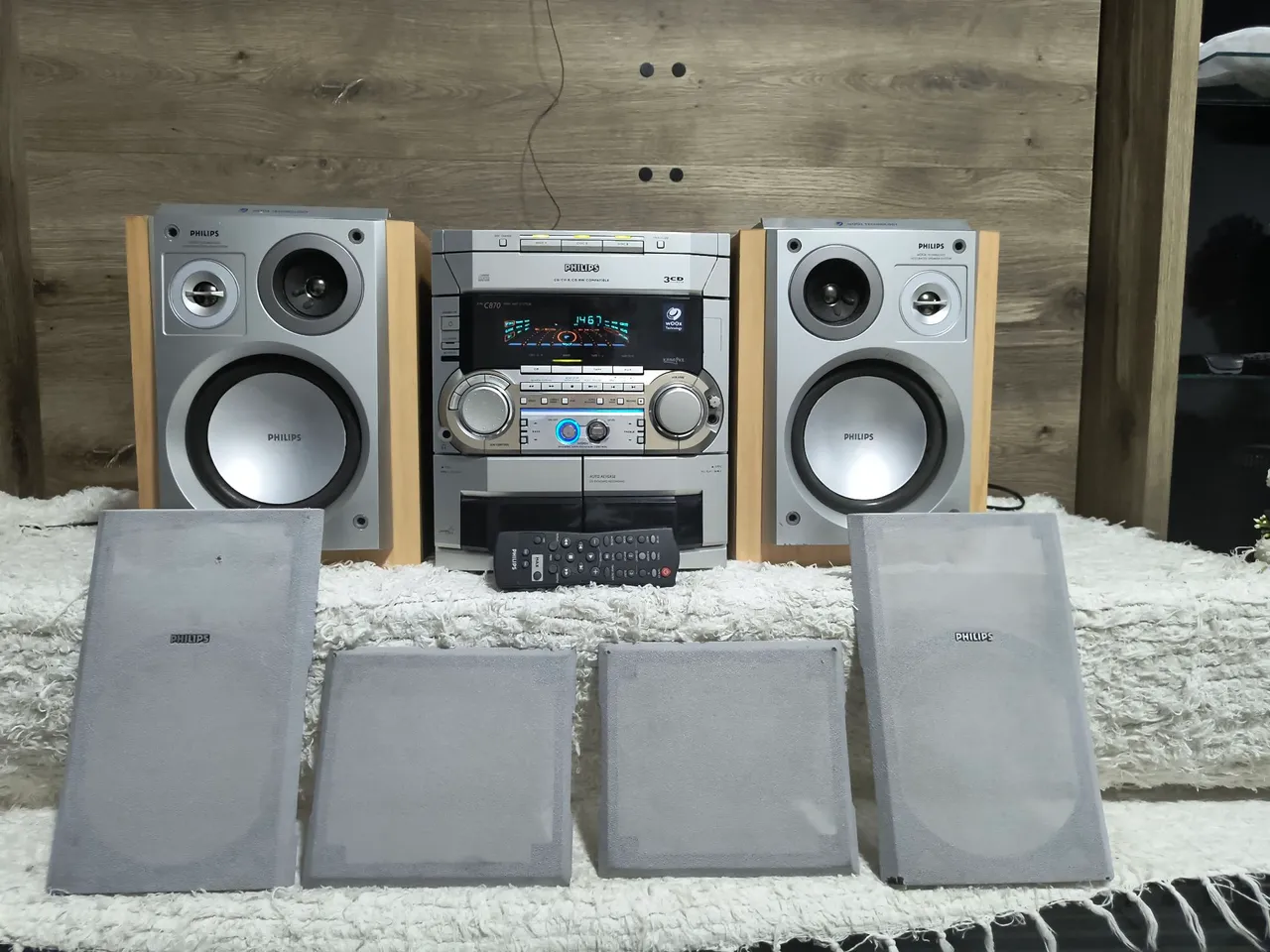 MINI SYSTEM PHILIPS FW 870 CONTROLE - RADIO - CD E AUXILIAR