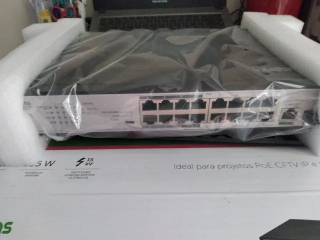 Switch 16 portas Intelbras SF 1811 Poe - Foto 3