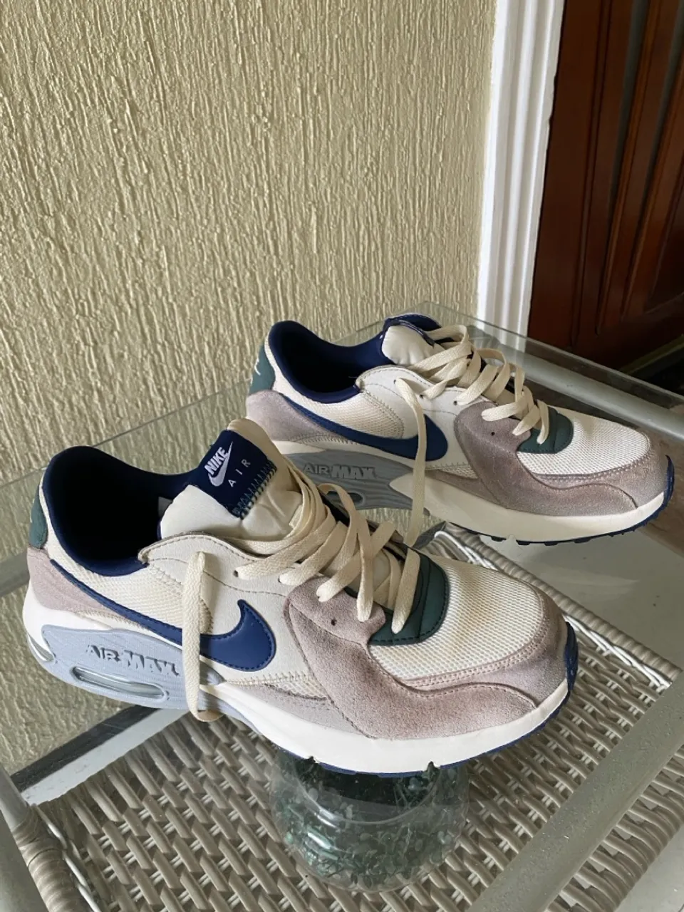Tênis Nike Air Max - Cores Clássicas