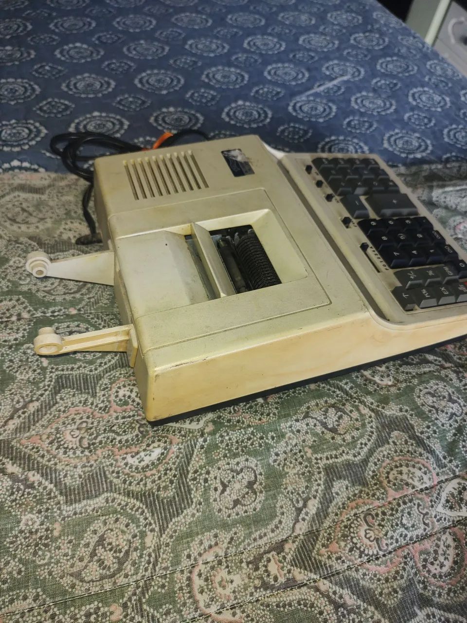Calculadora elétrica da marca Dismac funcionando  - Foto 2
