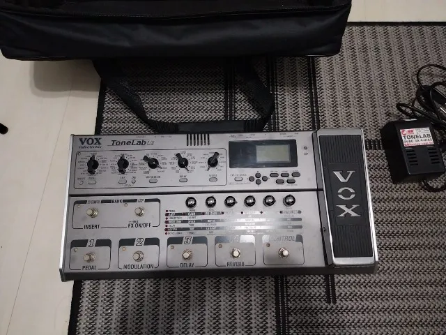 Pedaleira Vox Tonelab LE