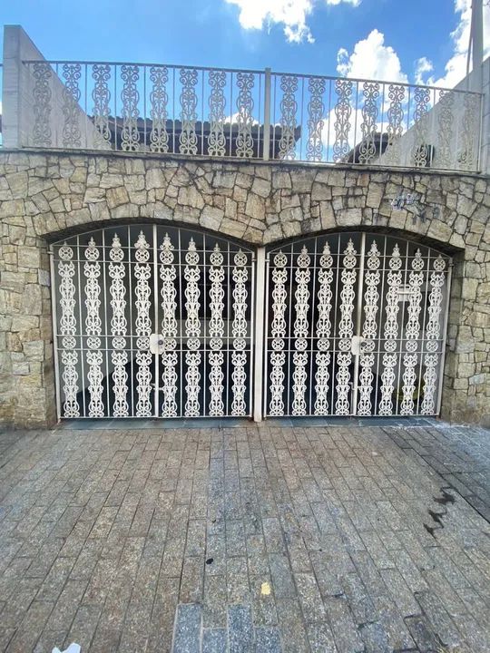 Portão de Garagem de Ferro