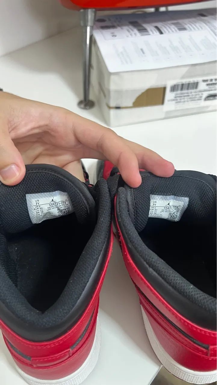 Air Jordan 1 Mid GS Banned - Foto 4