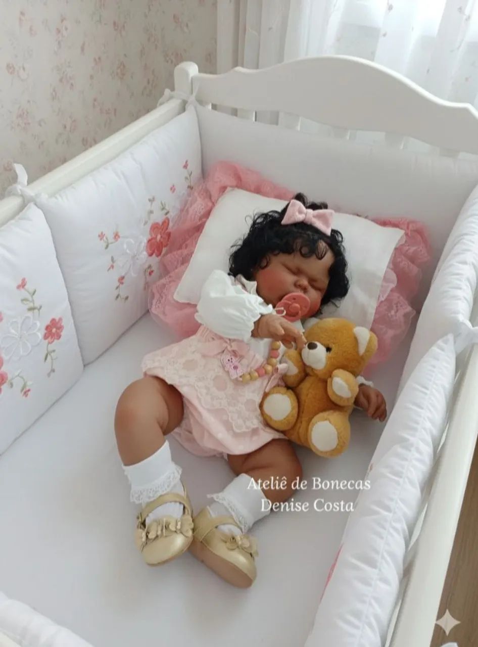  Boneca Bebê Reborn negra Dormindo 