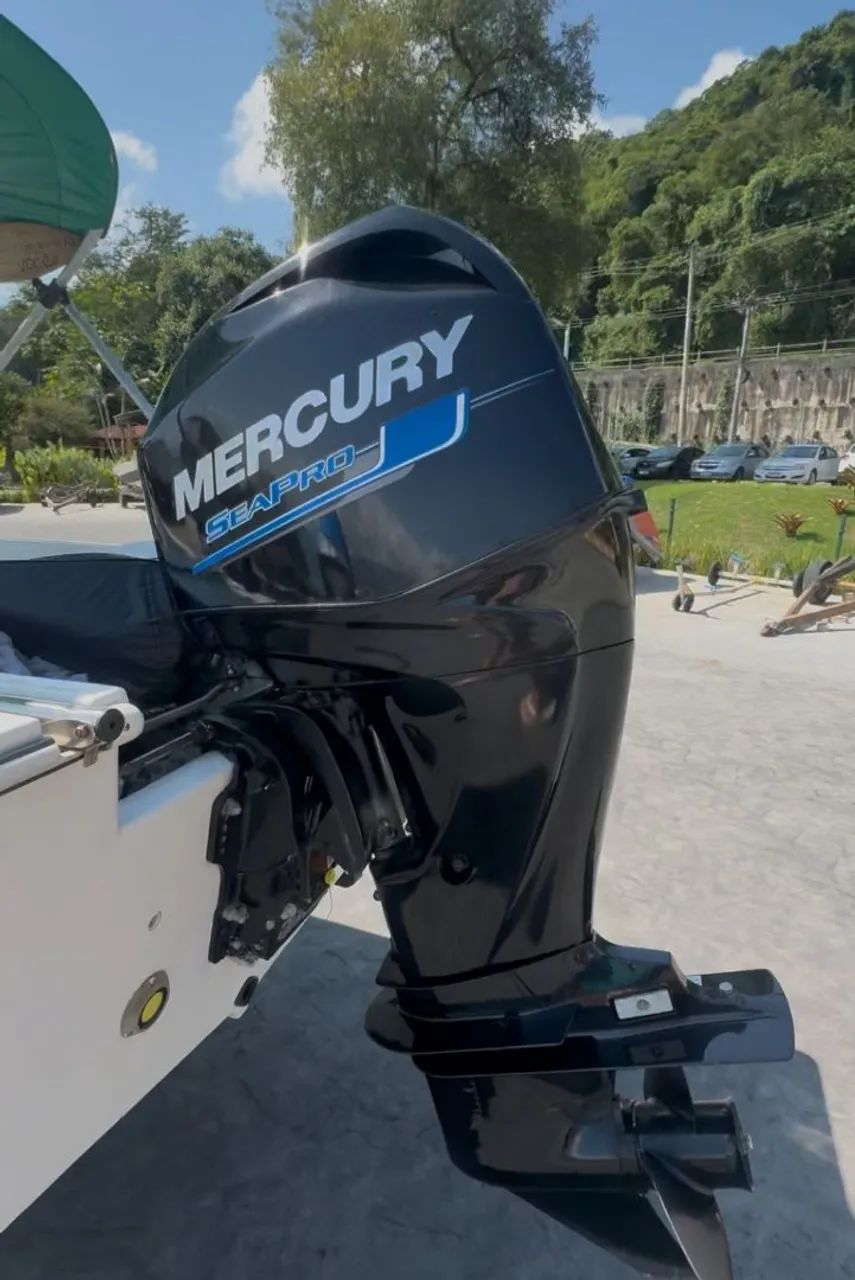 Lancha com motor Mercury - Ideal para passeios! - Foto 5