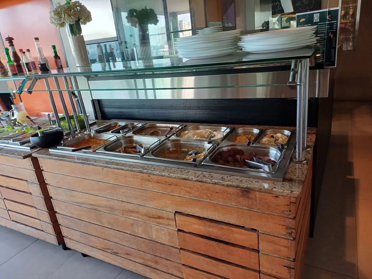 Balcão de Buffet Completo - QUENTE