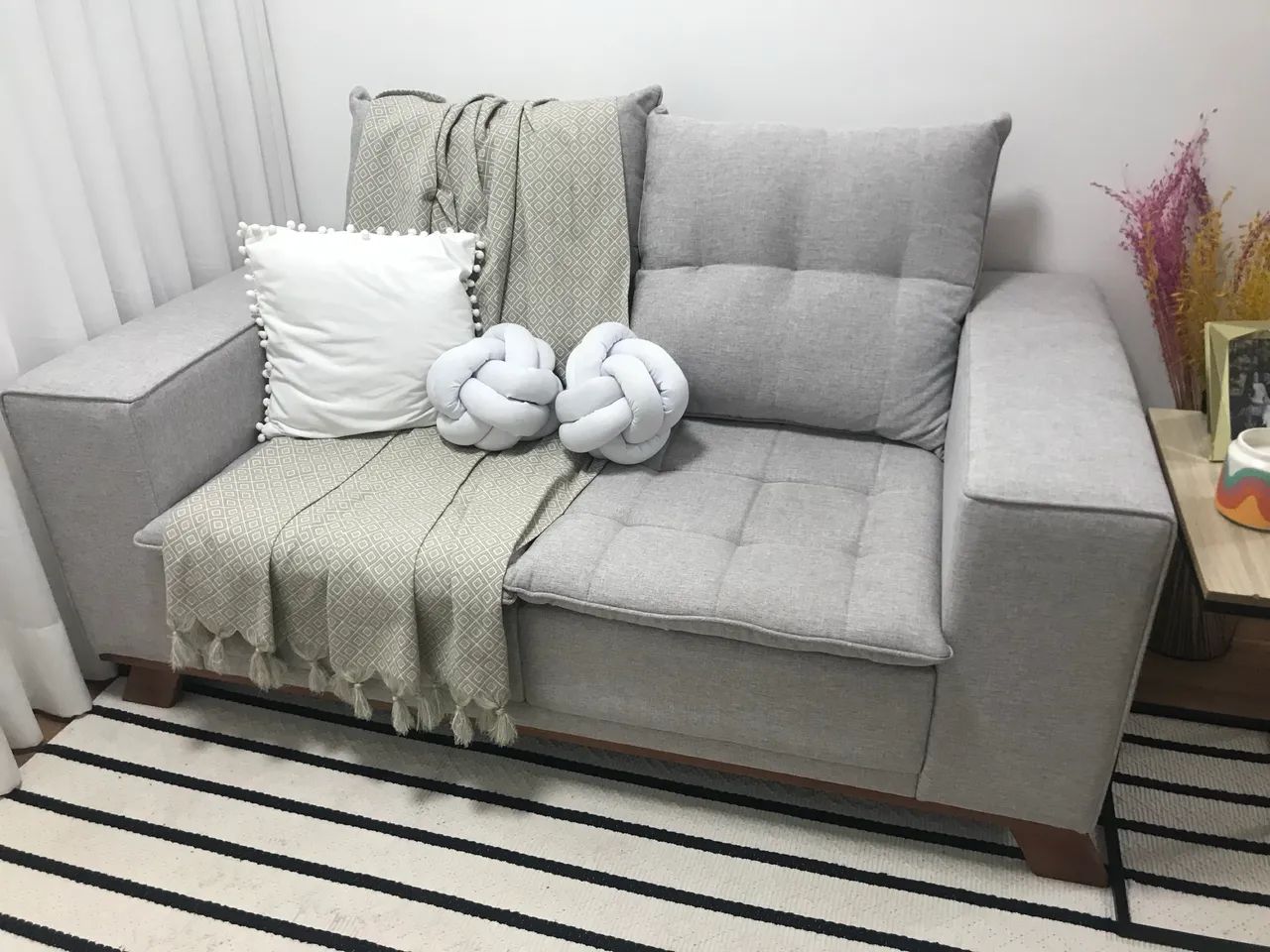 Sofá 2 lugares