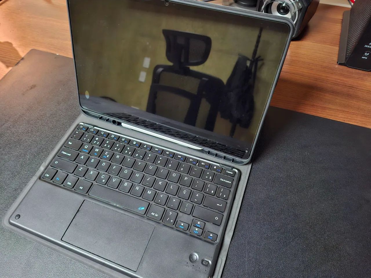 Samsung Galaxy Tab S10 FE+ 128GB + S Pen + Capa Teclado + Acessórios - Foto 3