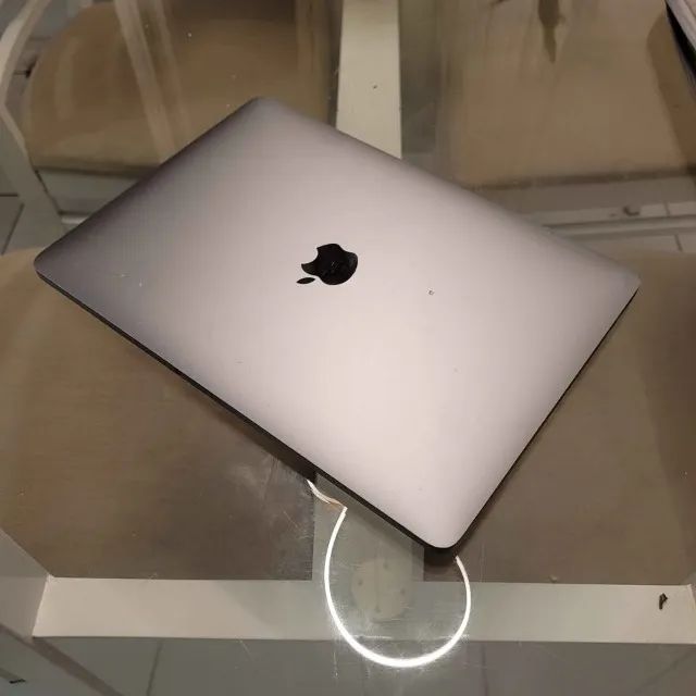 Macbook pro 2019 16GB RAM touchbar impecável 13pol - Notebooks