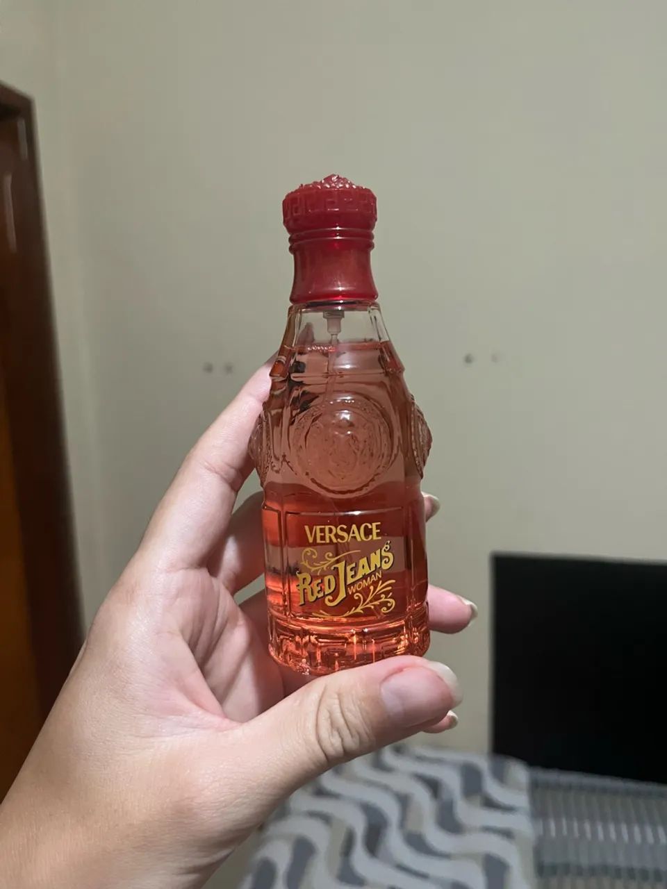 Perfume Red Jeans Versace novo - Foto 2