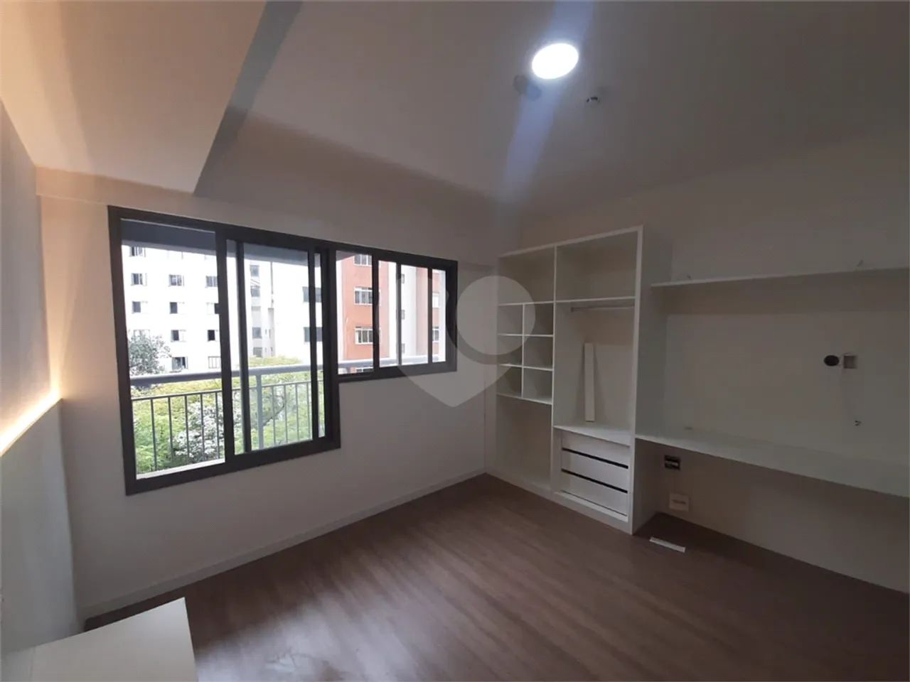 Studio 29 m² Próximo Metrô Paraíso na Aclimação