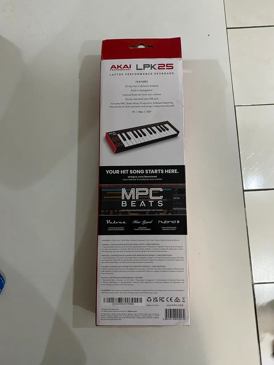 Nova Controladora Profissional AKAI LPK25