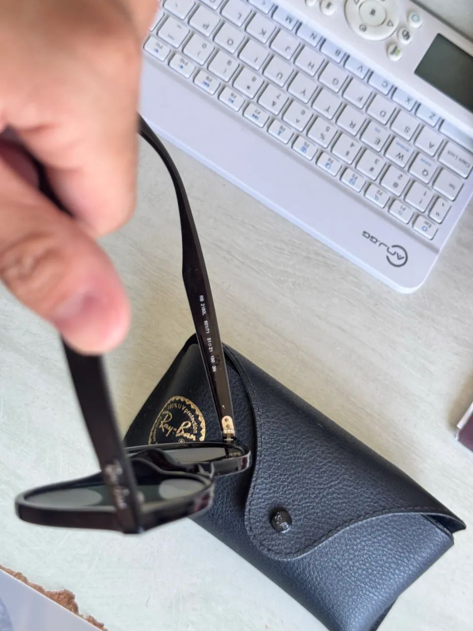 Óculos de Sol Ray-Ban ORIGINAL RB2180 - Foto 4