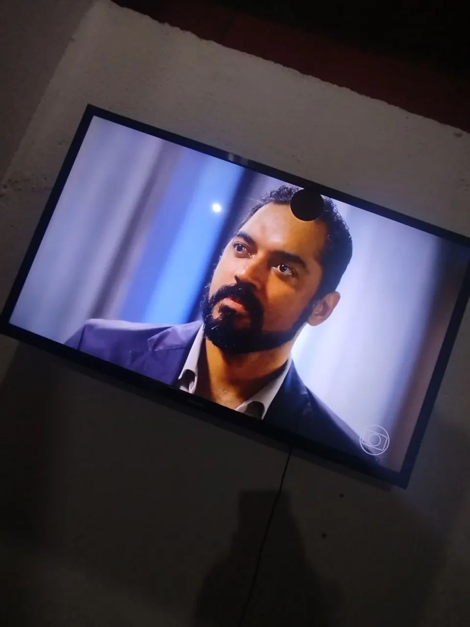 Vendo essa tv smartv Samsung 32 polegadas  - Foto 2