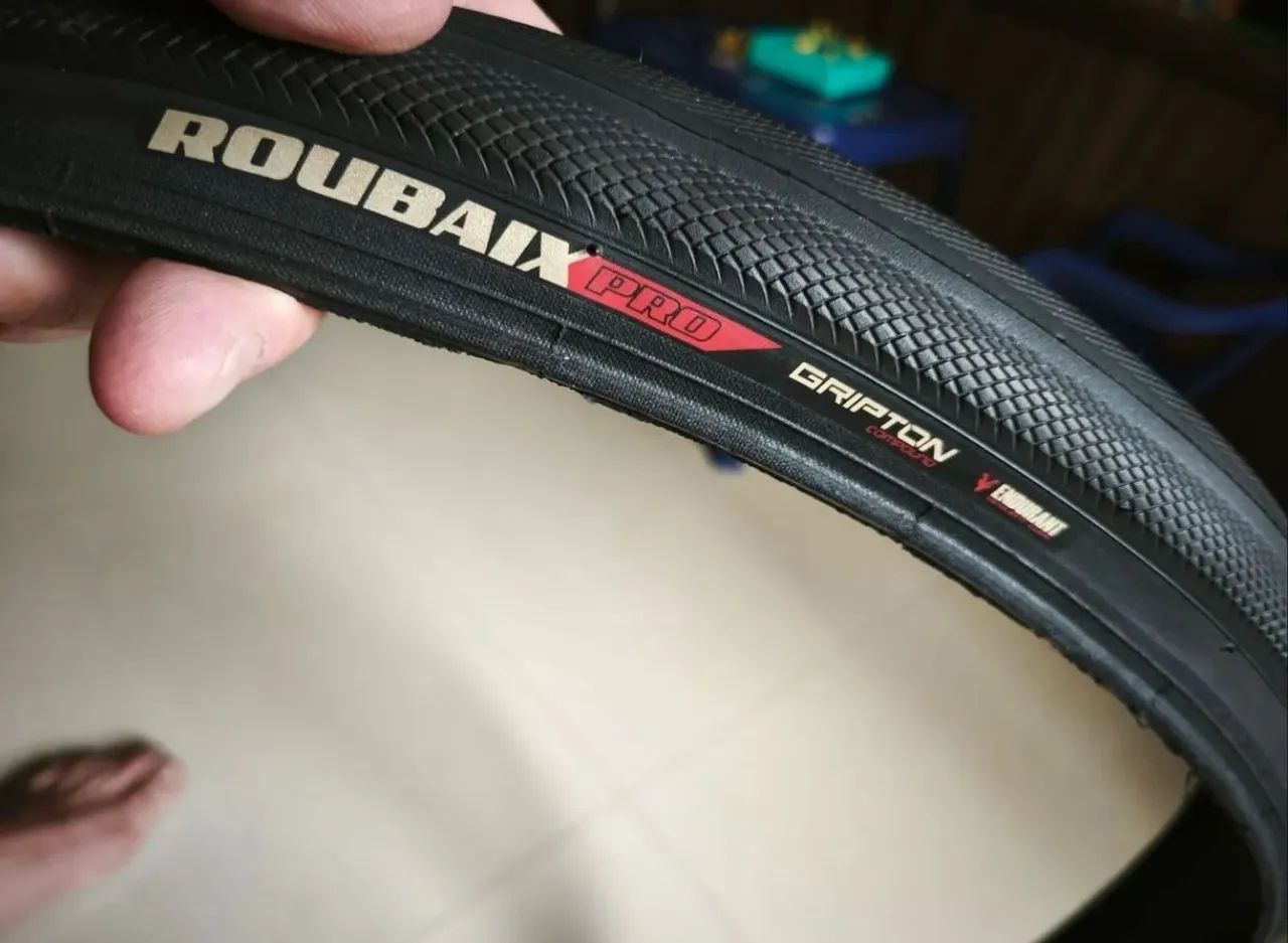 Pneu speed Specialized Roubaix Pró 700x25/28