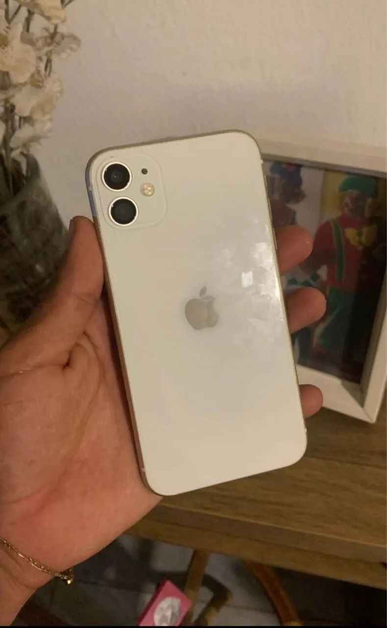 IPHONE 11 64GB  - Foto 3