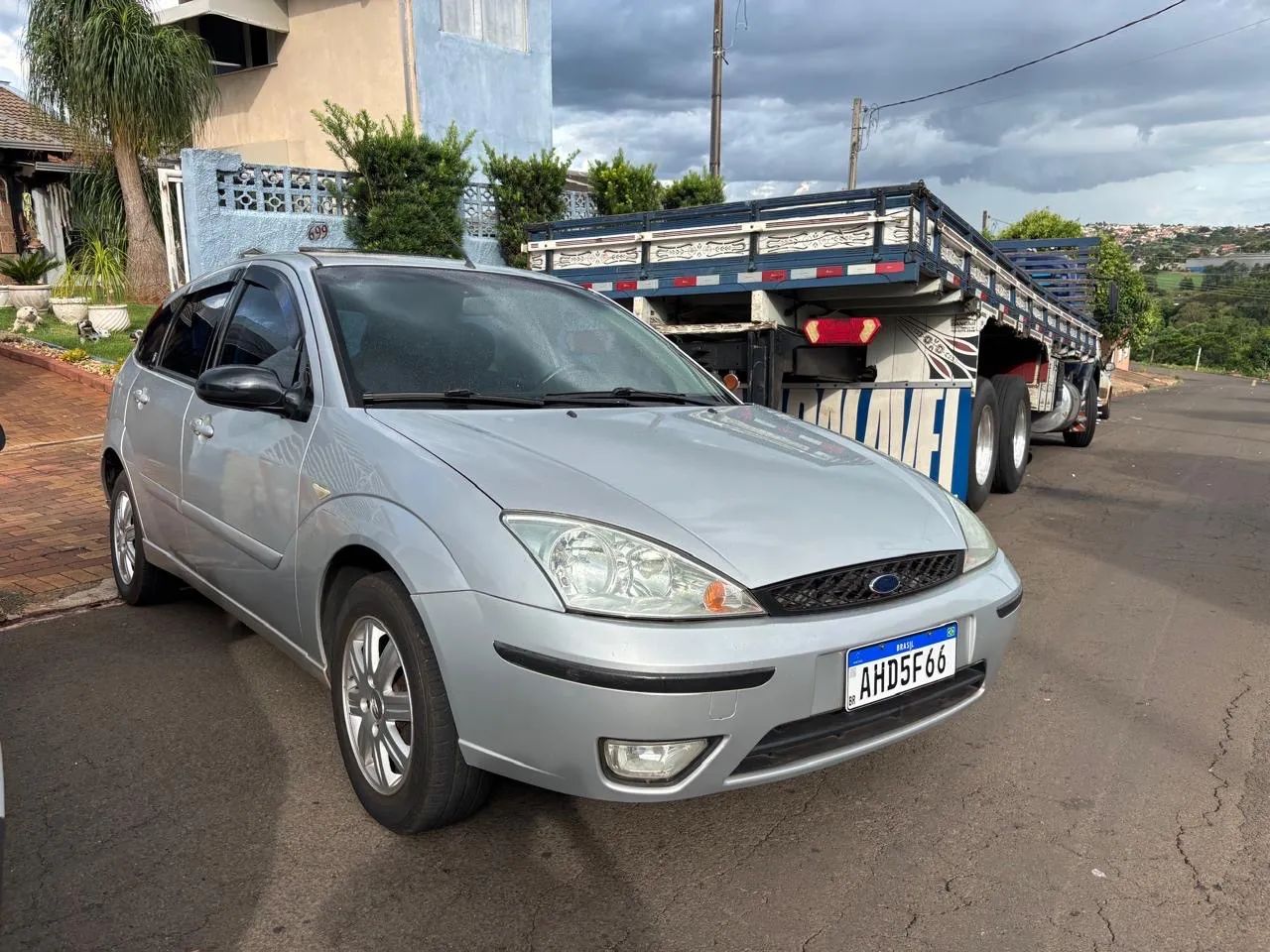 Ford Focus Ghia/ XR 2.0 /ghia 2.0 16V Flex 5P 2004