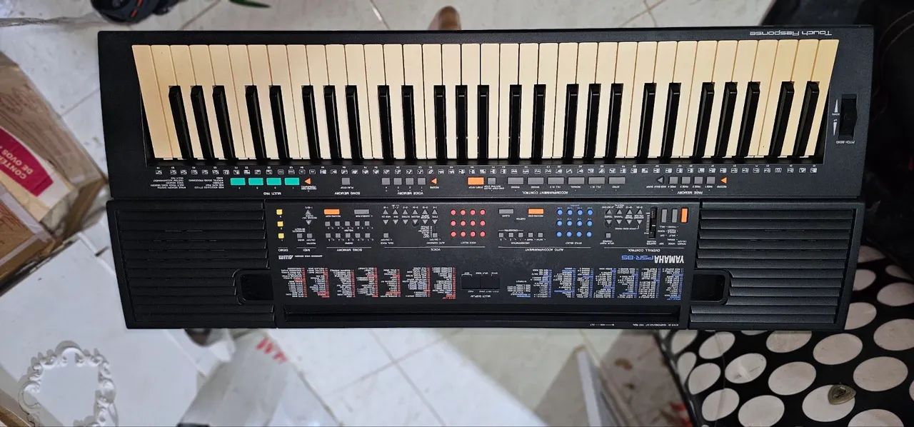 Teclado Yamaha PSR-85  - Foto 5