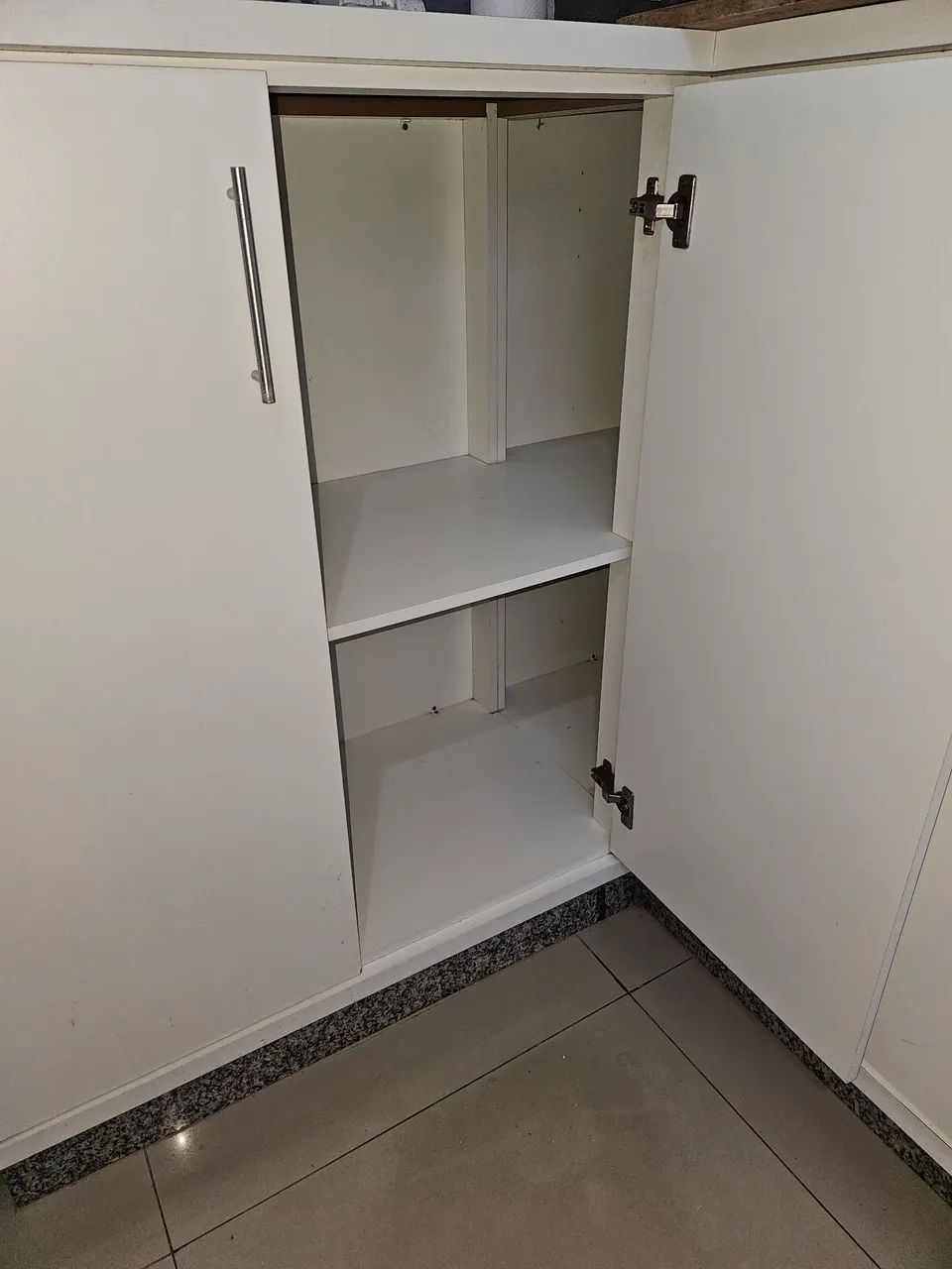Bancada com armário em L - Foto 3
