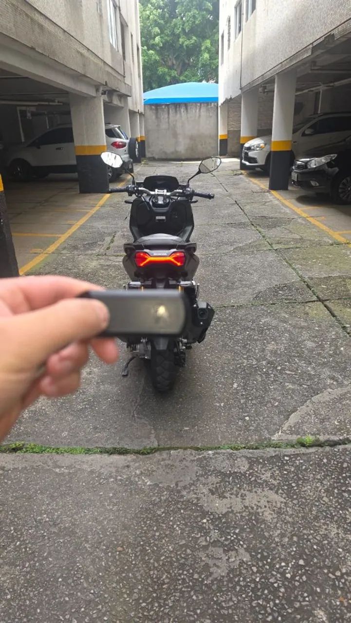 HONDA ADV  - Foto 3