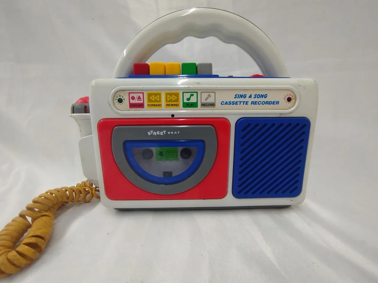 Rádio gravador infantil (não funciona)