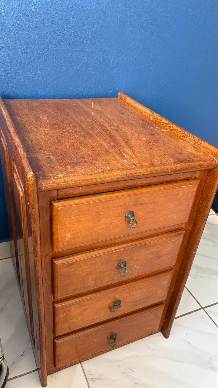 Vendo Cômoda 