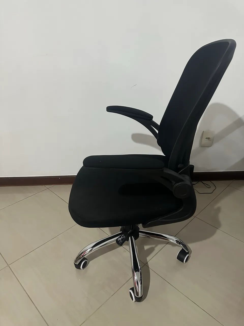 Selling office chair