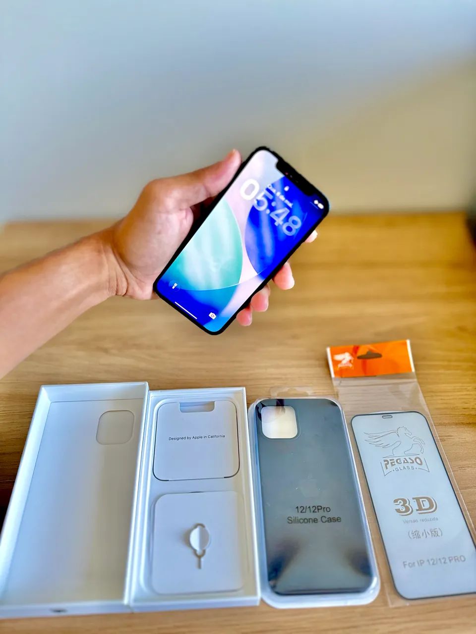 iPhone12 64GB ブラック Apple iPhone 12 64GB 5G - Vitrine - tela Super Retina XDR OLED 6.1