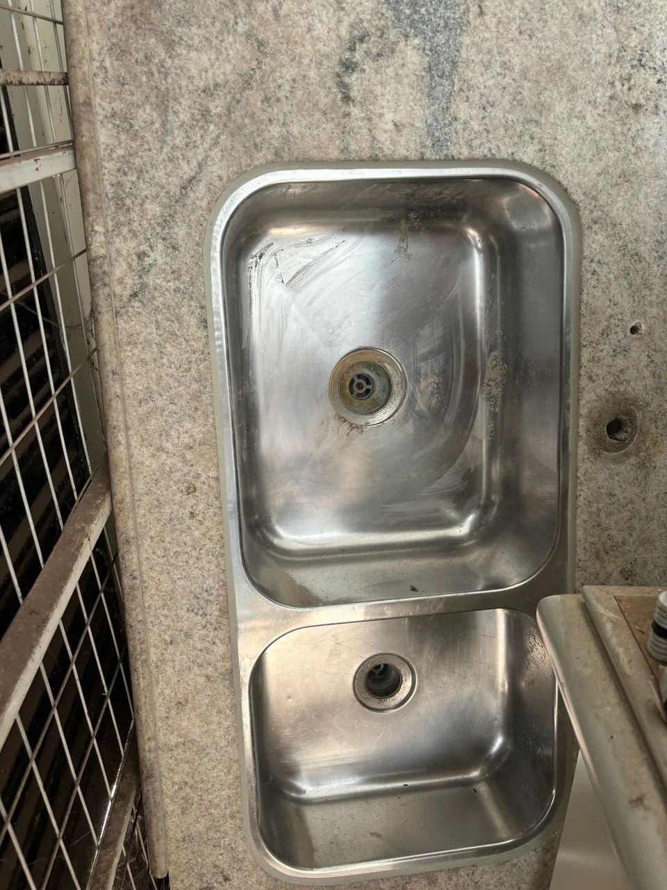 Kitchen Sink435690042945720320