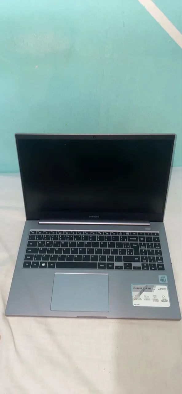 Notebook Samsung E30