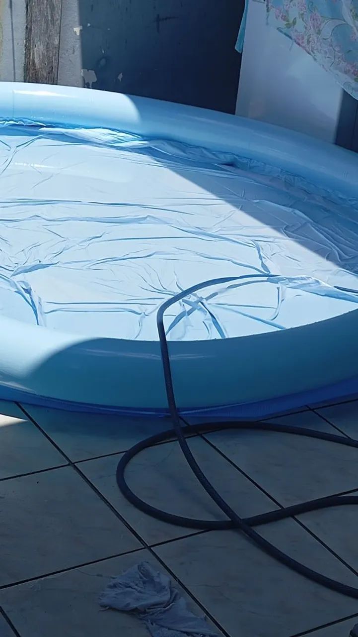 Vende-se piscina de plástico nova 2:300 litros  - Foto 4