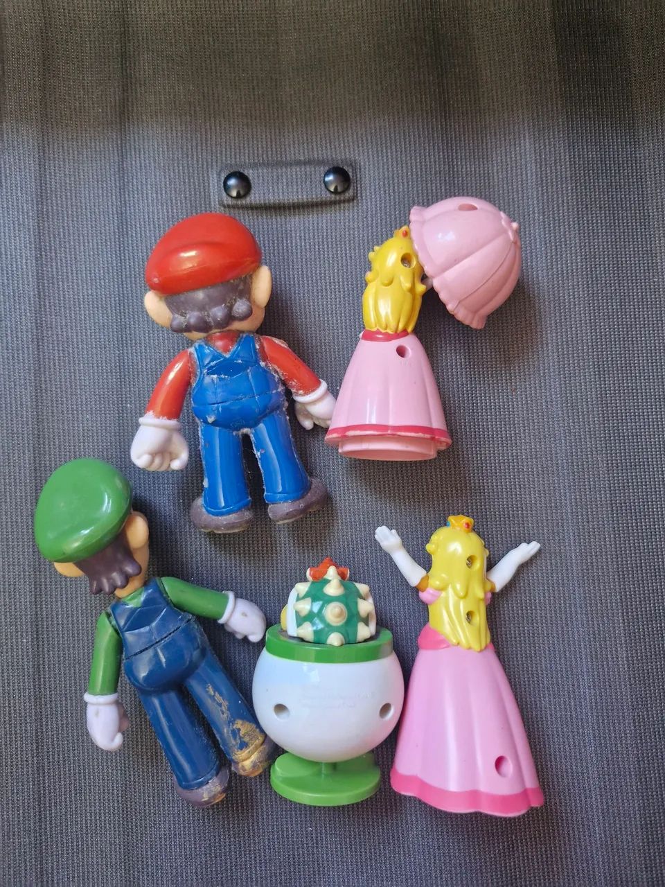 Lote de bonecos Super Mario, Browser e Princesa Peach - Foto 2