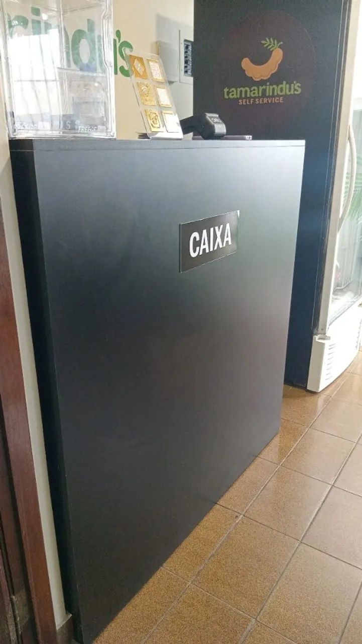 BALCÃO MADEIRA PARA CAIXA/RECEPÇÃO 