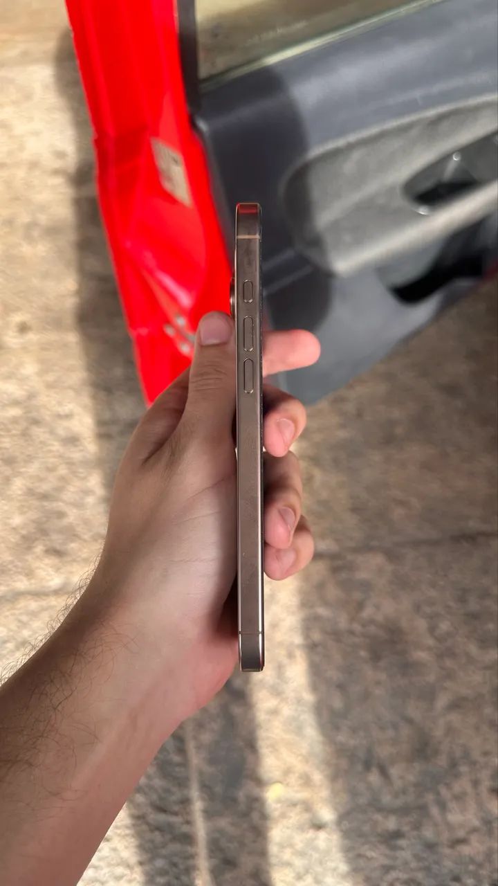 iPhone 16 Pro Max  - Foto 2