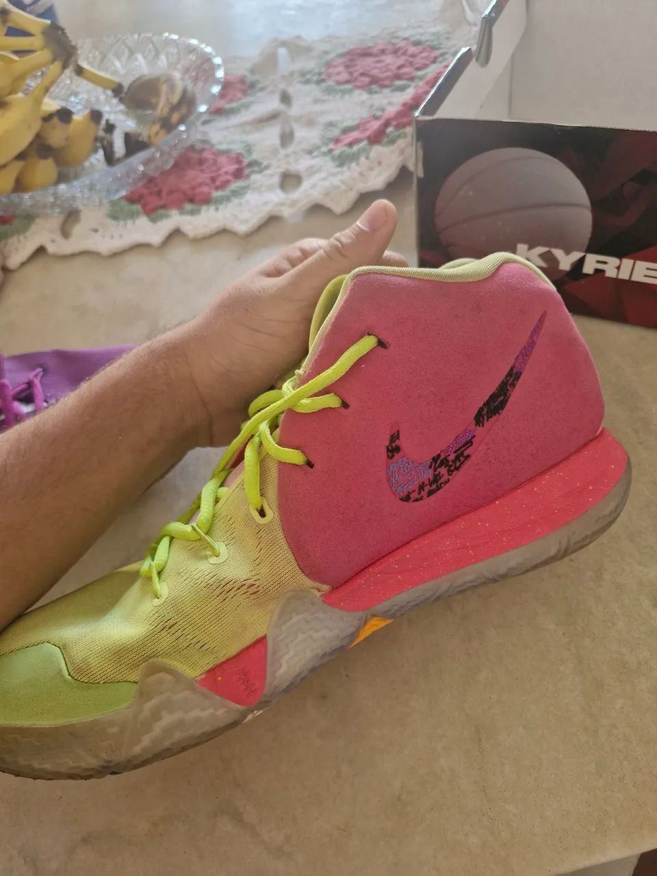 KYRIE 4 CONFETTI - Foto 5
