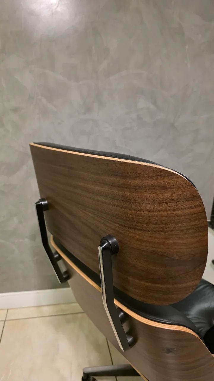 Poltrona em Couro Charles Eames - Foto 3