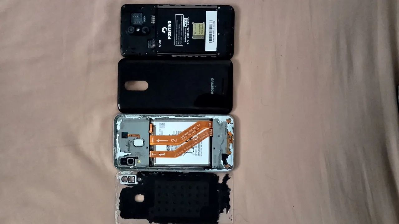 Lote de celular para retirada de peças - Foto 3