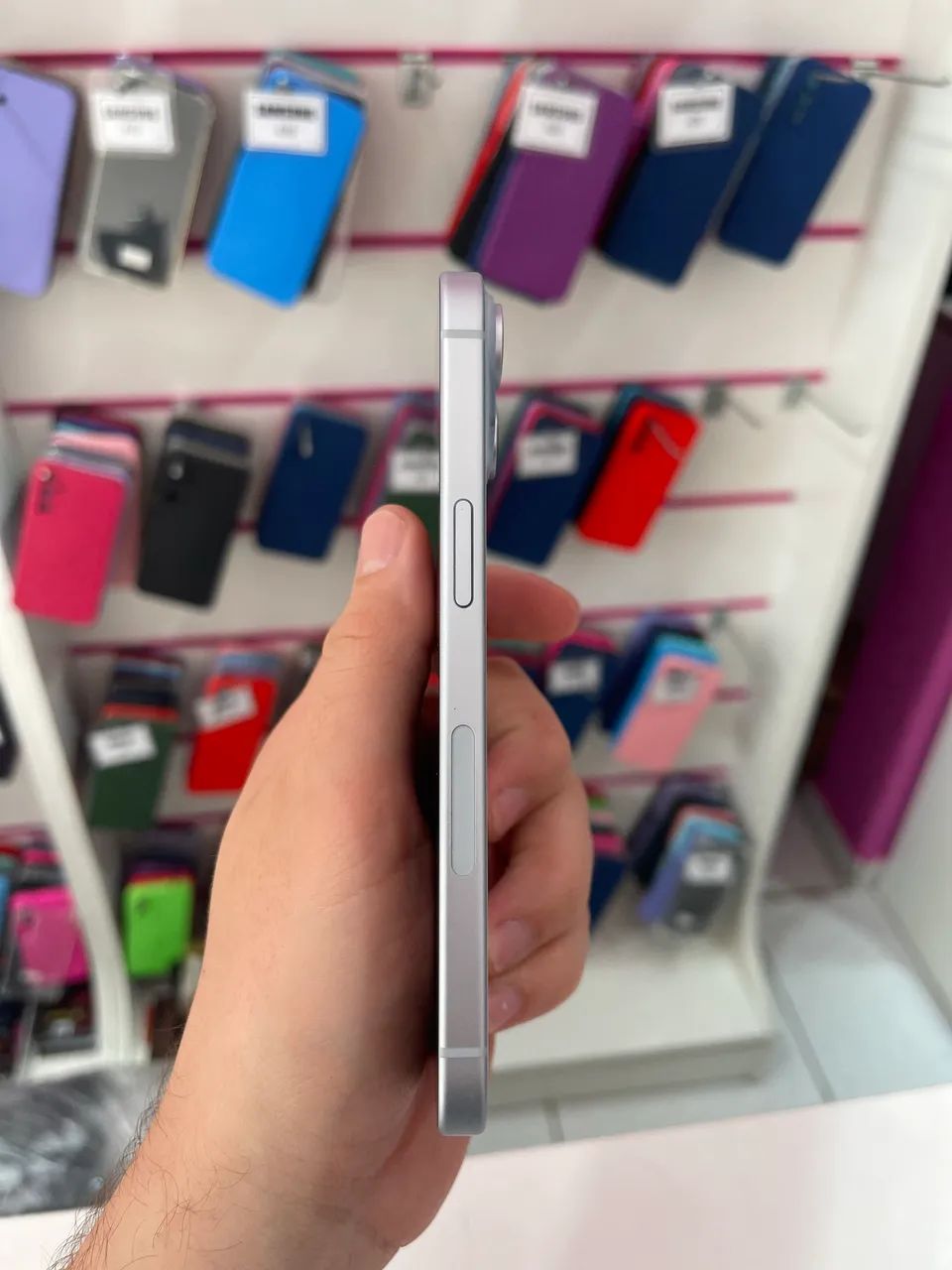 iPhone 15 128gb bateria 88%% (azul) - Foto 2
