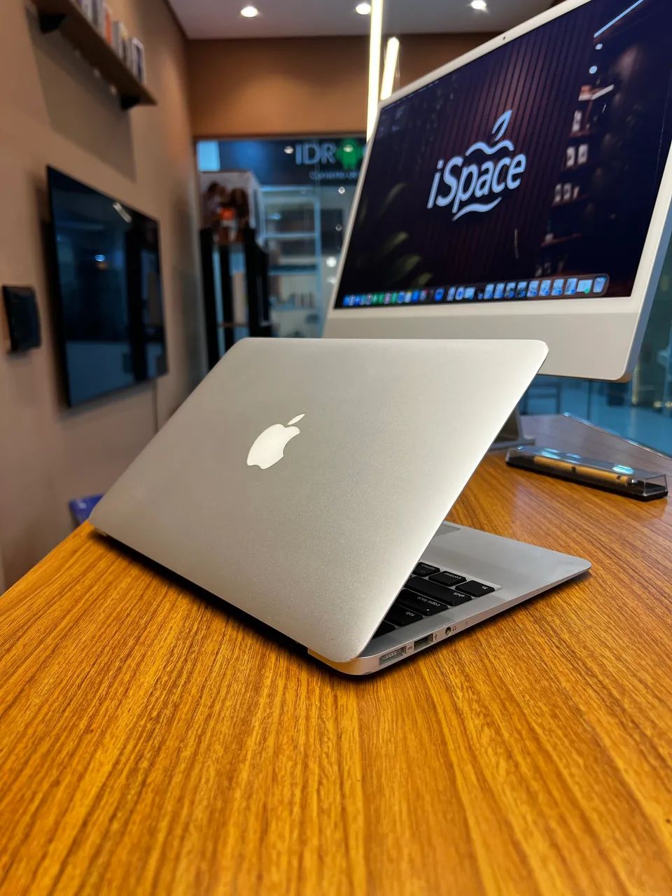 Vendo ou troco MacBook Air 2012 256gb 