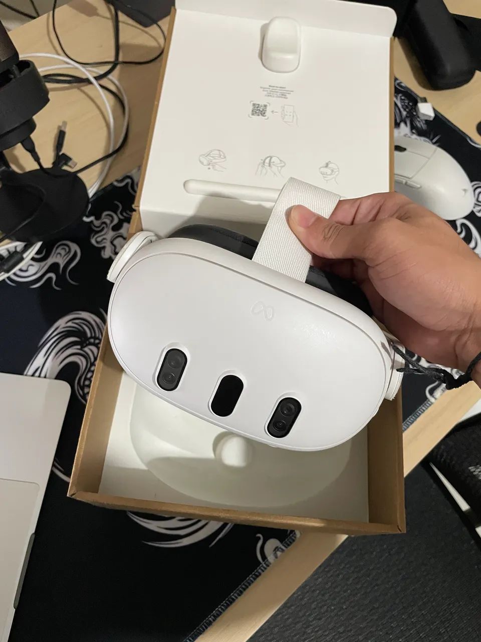 Meta Quest 3 512gb + pilhas recarregáveis - Consoles de Vídeo Game