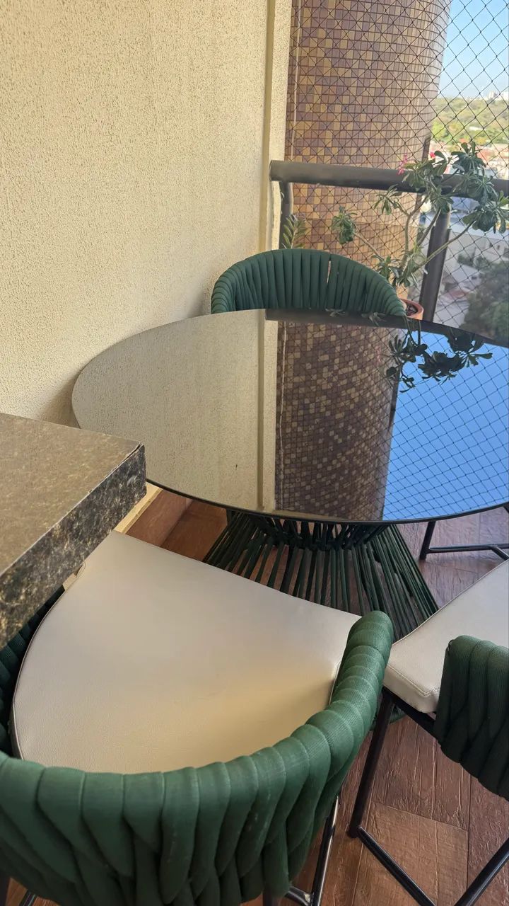 Mesa com cadeira - Foto 4
