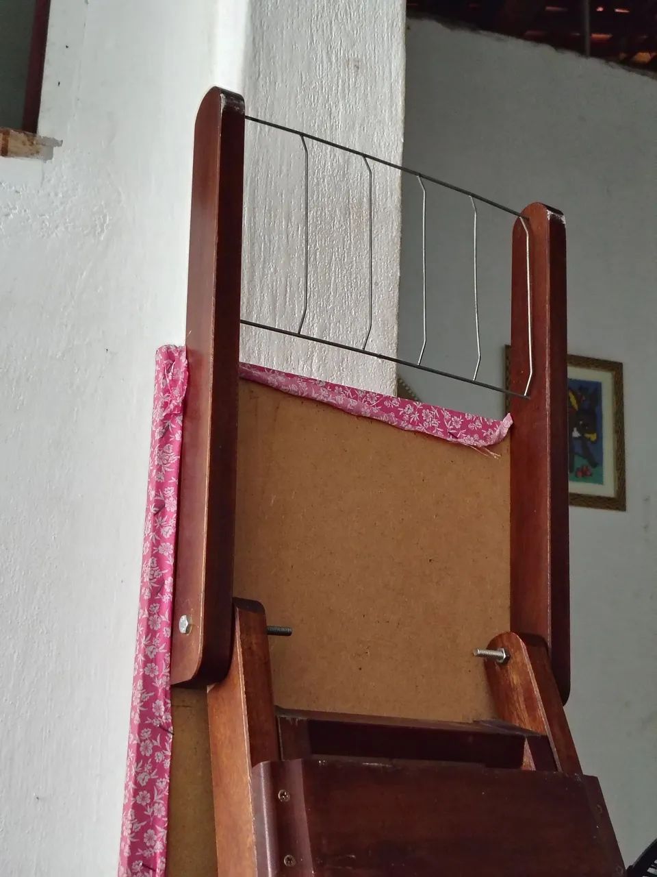 Tábua de passar roupa - Foto 4