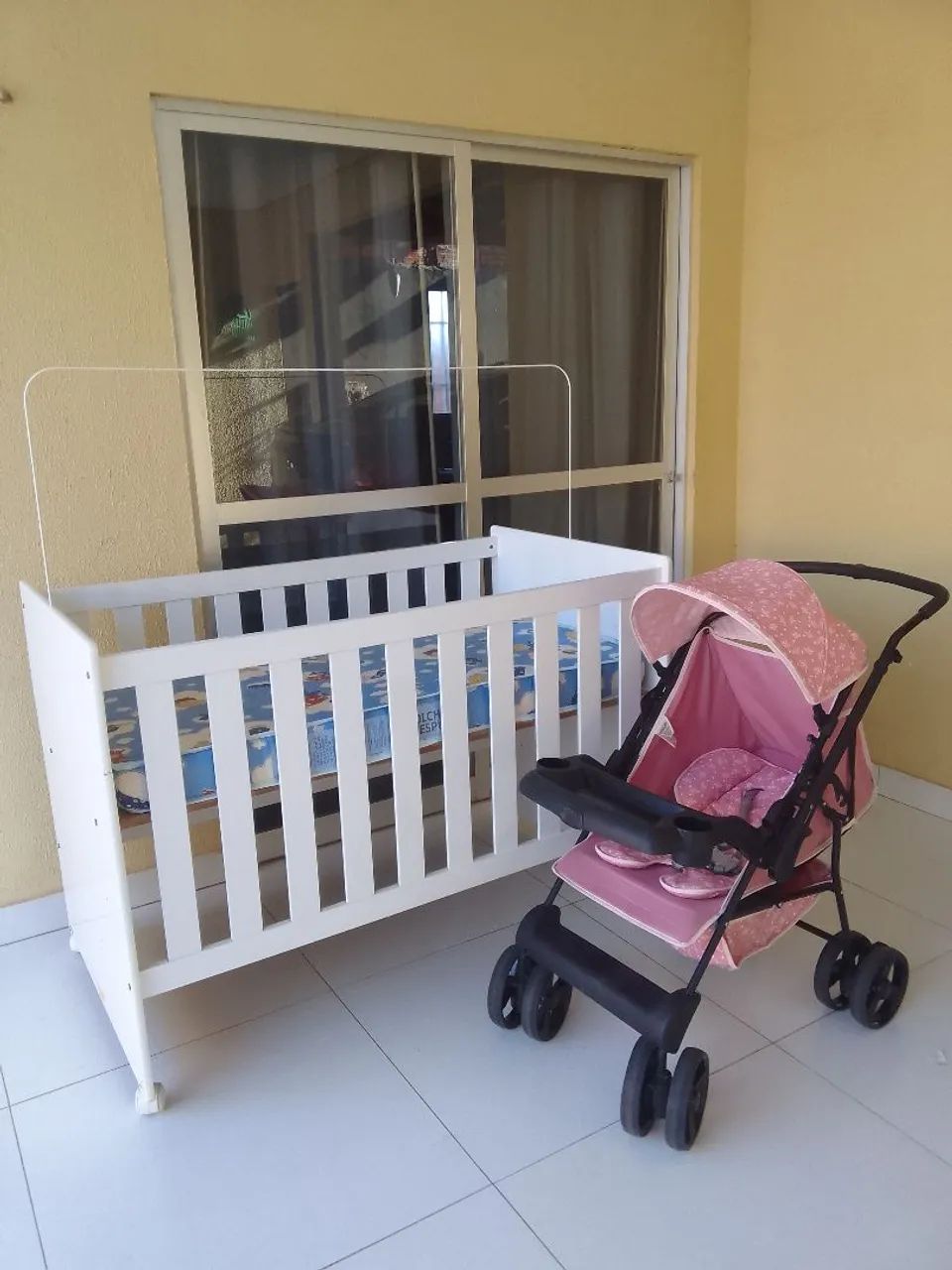 Berço e carrinho de bebê  - Foto 2