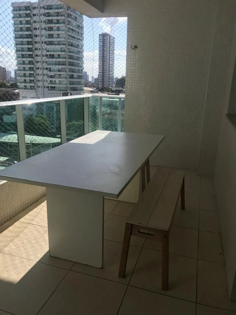 Mesa com banco tok stok