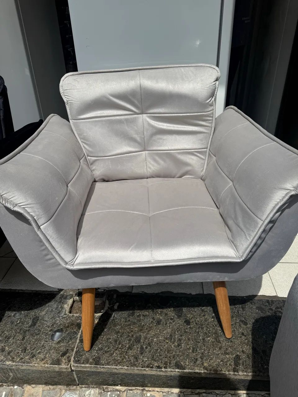 Poltrona nova entrego 