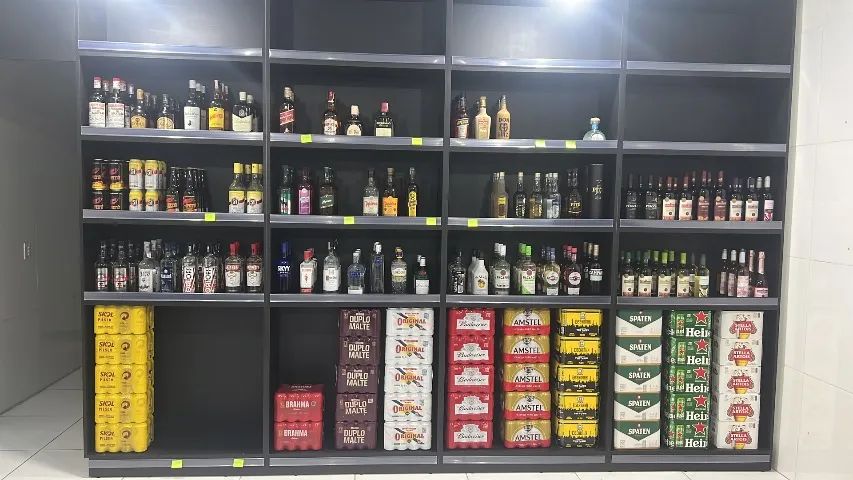 Estante coluna 2,60m x 1m  - Foto 2