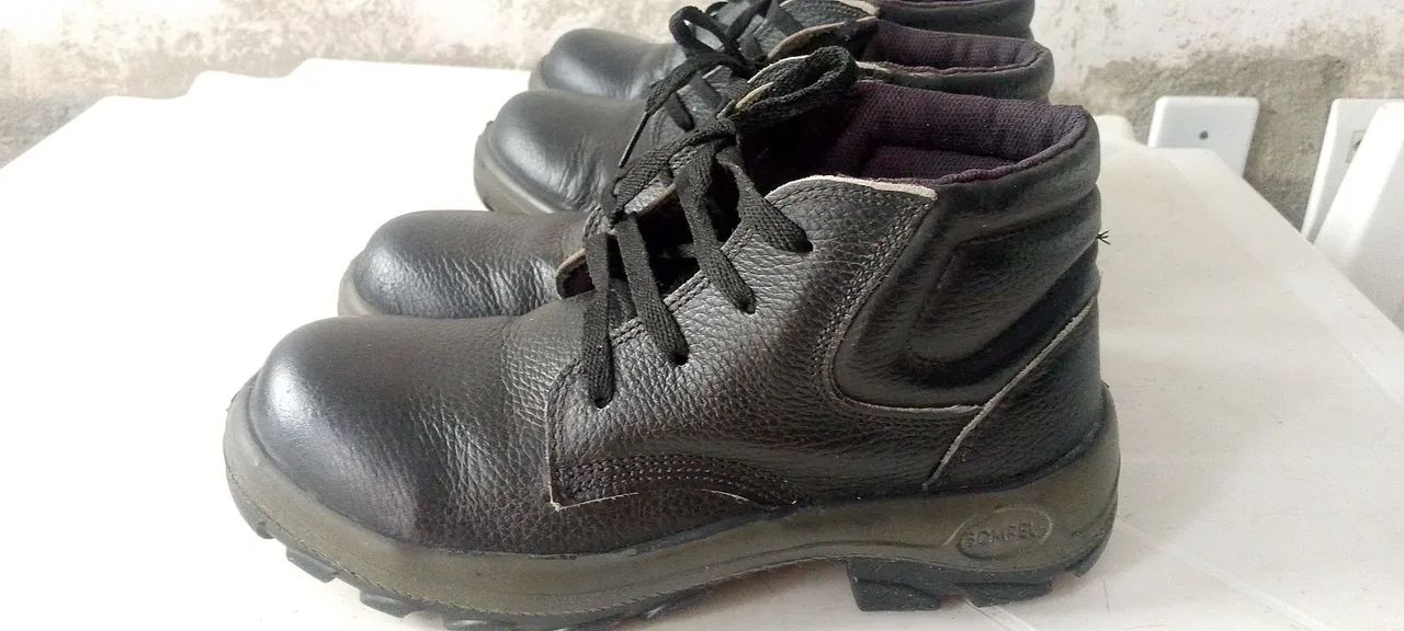Bota bompel profissional  - Foto 2