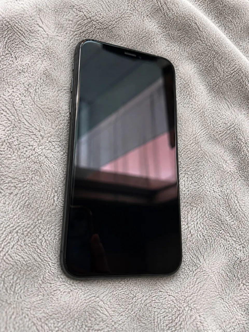 iPhone 11 Pro Max todo original  - Foto 2